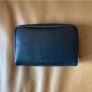 NEW Parker Clay Olivia Organizer Pouch